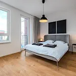 Apartment S Vyhladom Na Vysoke Tatry A Les Svit