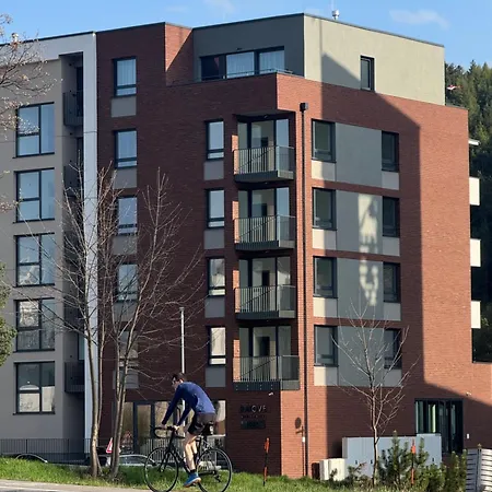 Apartment S Vyhladom Na Vysoke Tatry A Les Svit